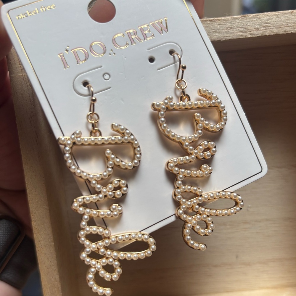 Gold and Pearl Bride Dangle Earrings - Picture 2 of 3